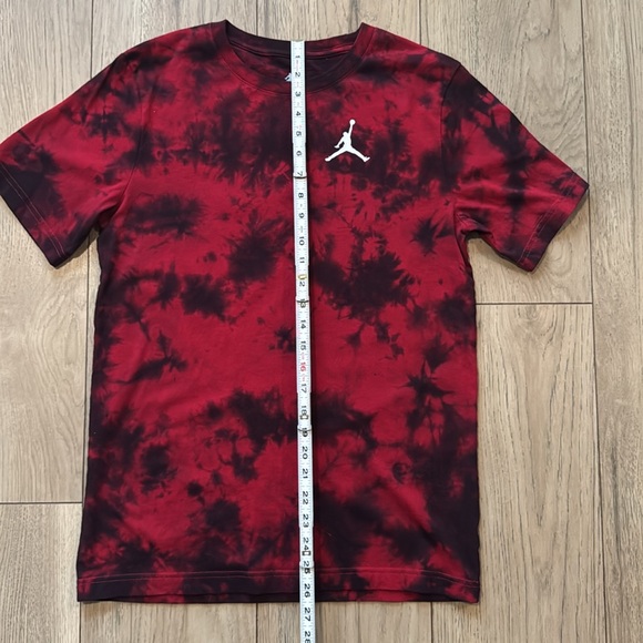 Jordan Red and Black Tie Dye Air Jordan Michael Jordan T-Shirt Kid’s XL - Picture 8 of 8